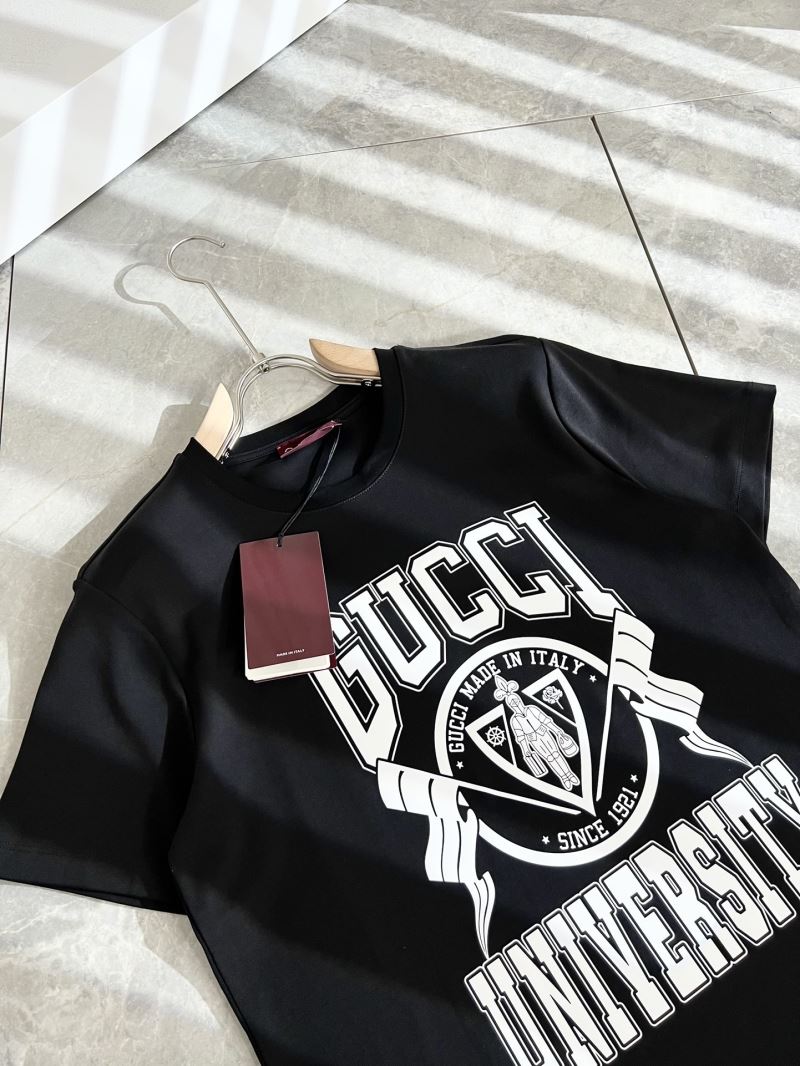 Gucci T-Shirts